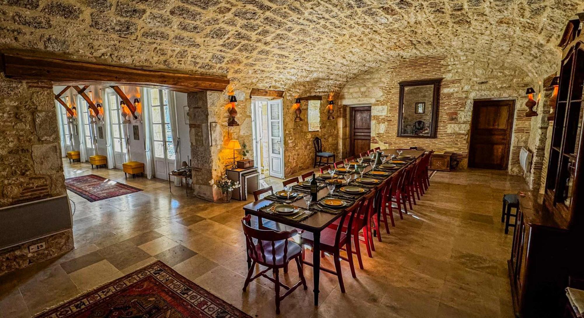 Chateau La Gineste - Castle And Vineyard Duravel Exterior photo